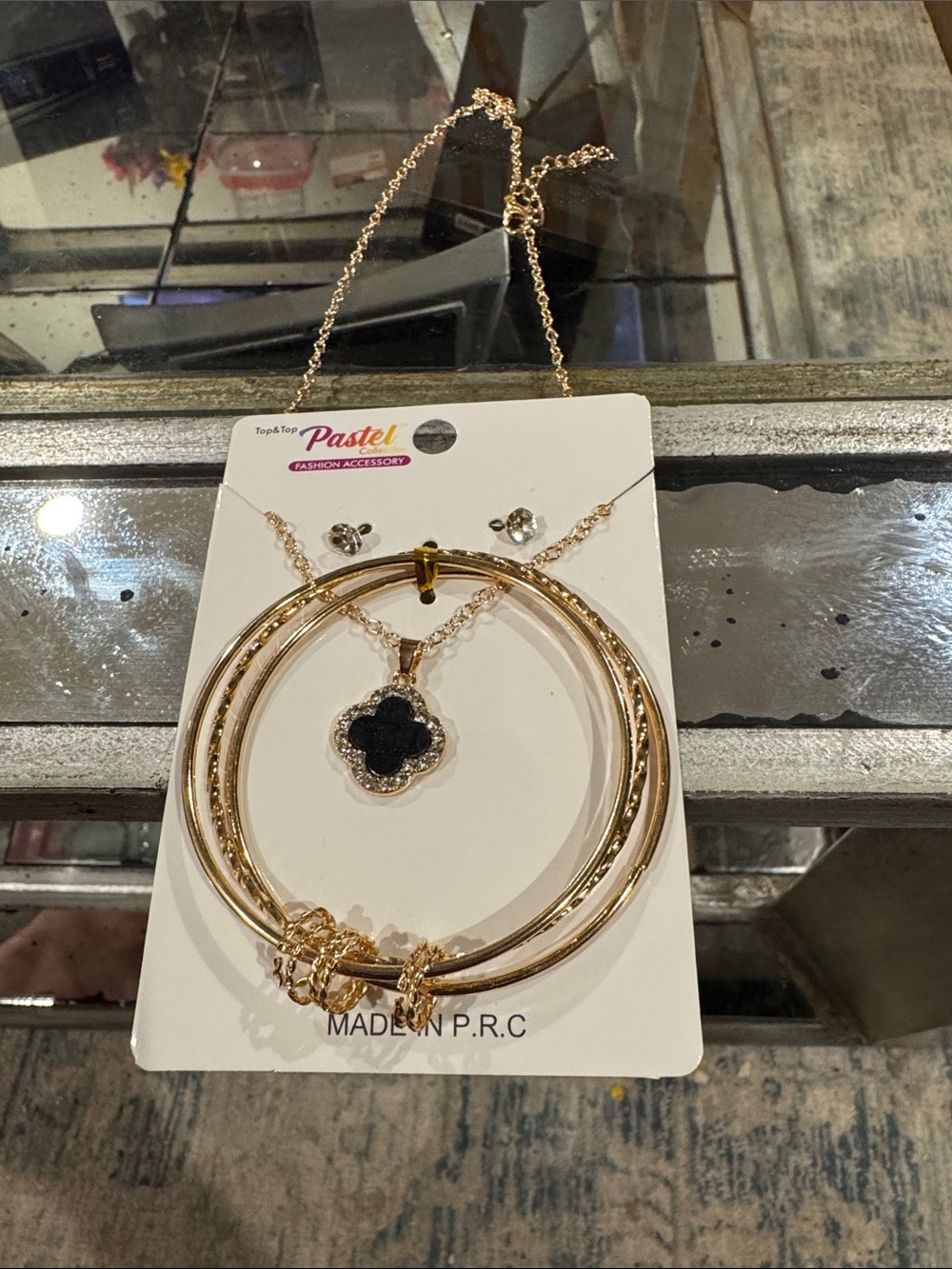 Pastels Gold Bracelet and Black Clover Pendant Necklace Set